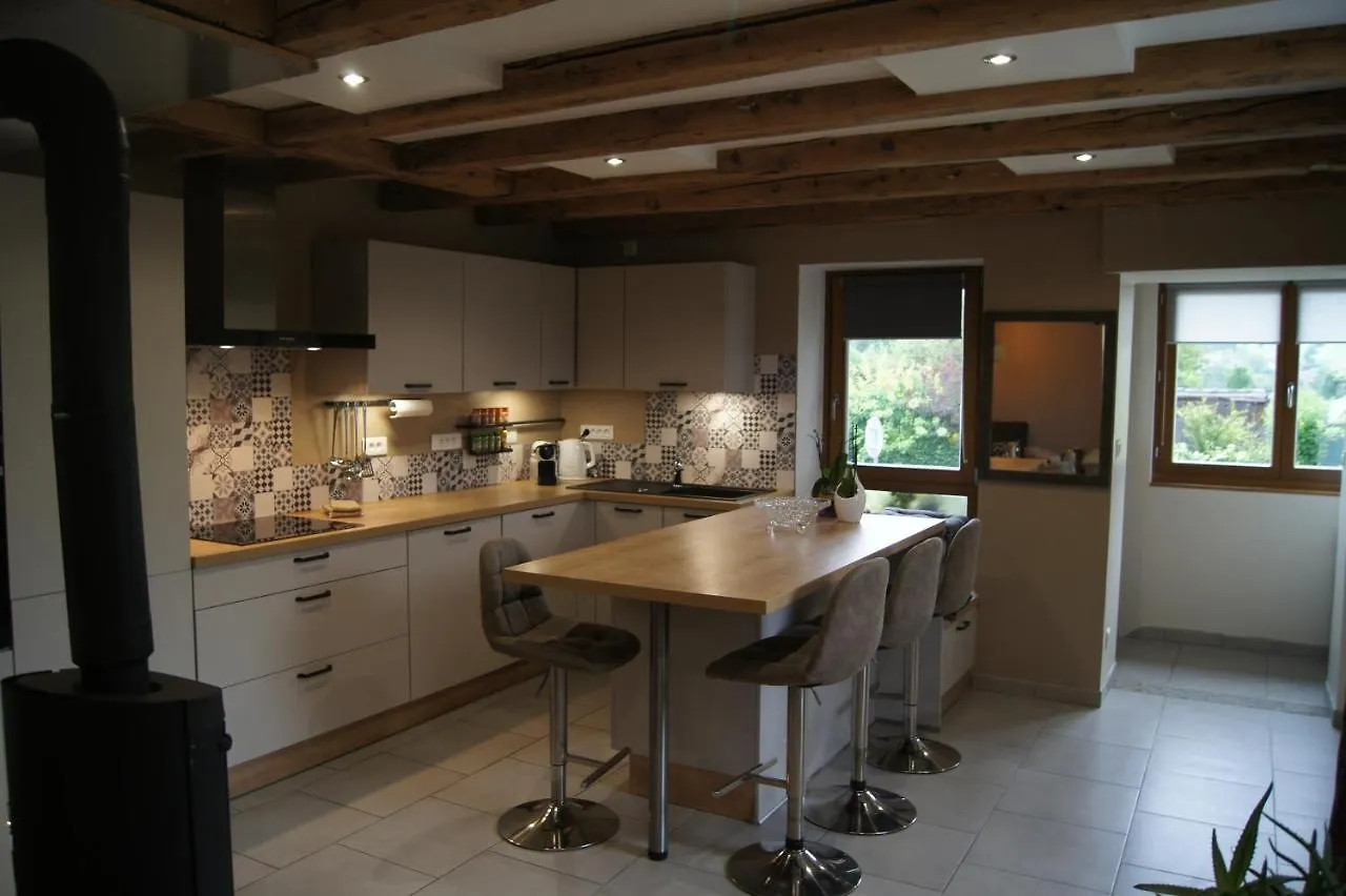 Agreable Maison De Village Proche Frontiere. Machilly